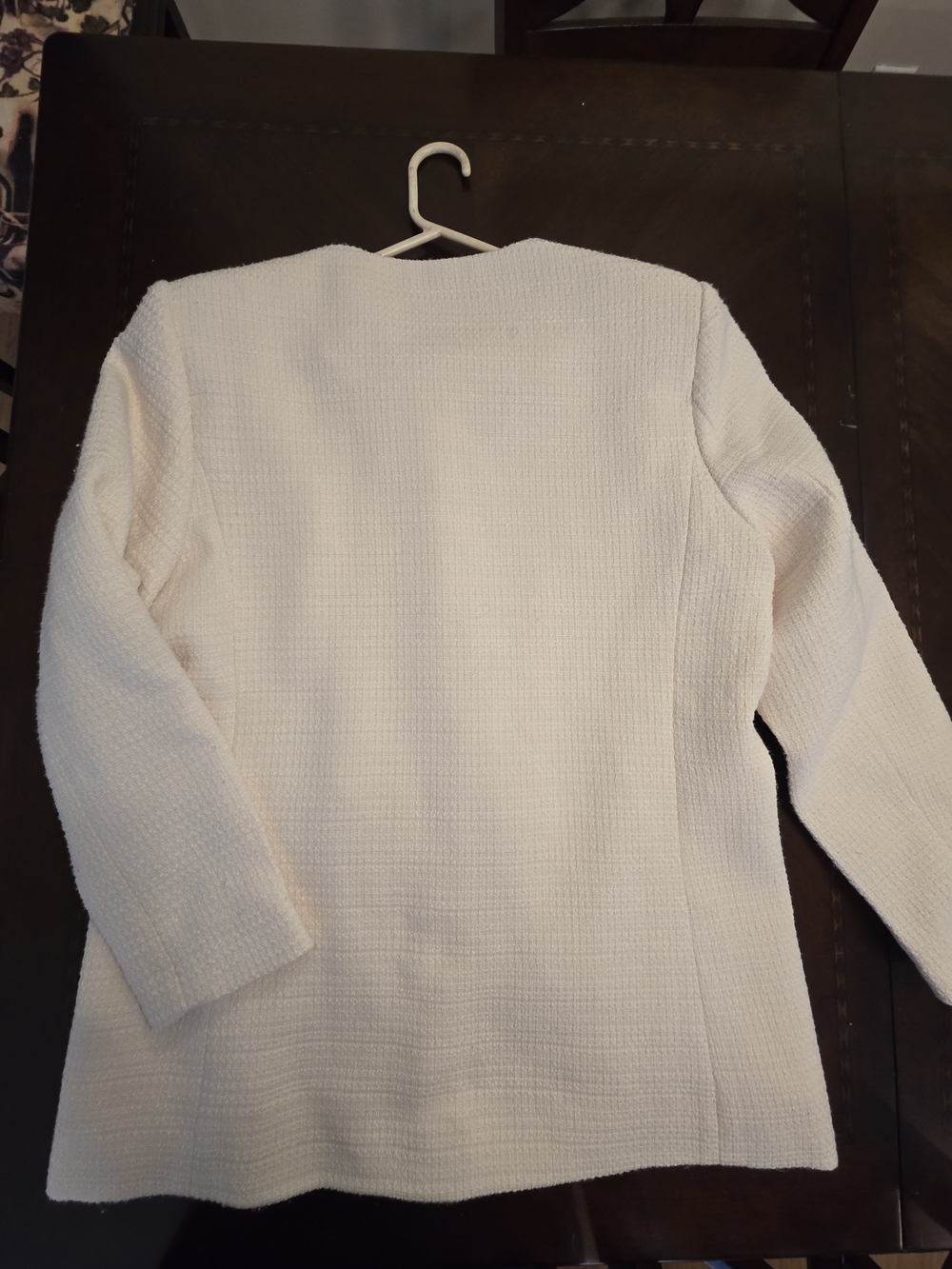 Ivory Jacket - Picture 5 of 7